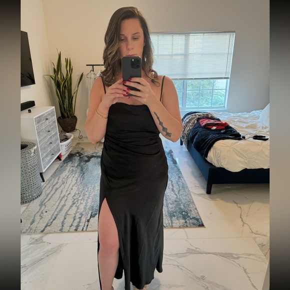 Billy J Julia Black Satin Maxi Dress Spaghetti Side Slit Ruched  Excellent 12 - Picture 10 of 12